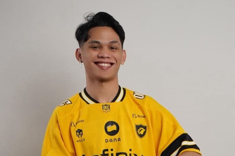 Berkas:Skylar.jpg
