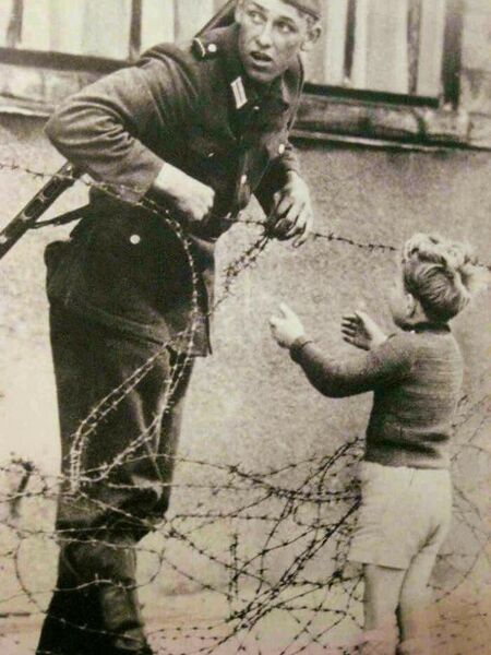Berkas:Foto Seorang Tentara Jerman.jpeg